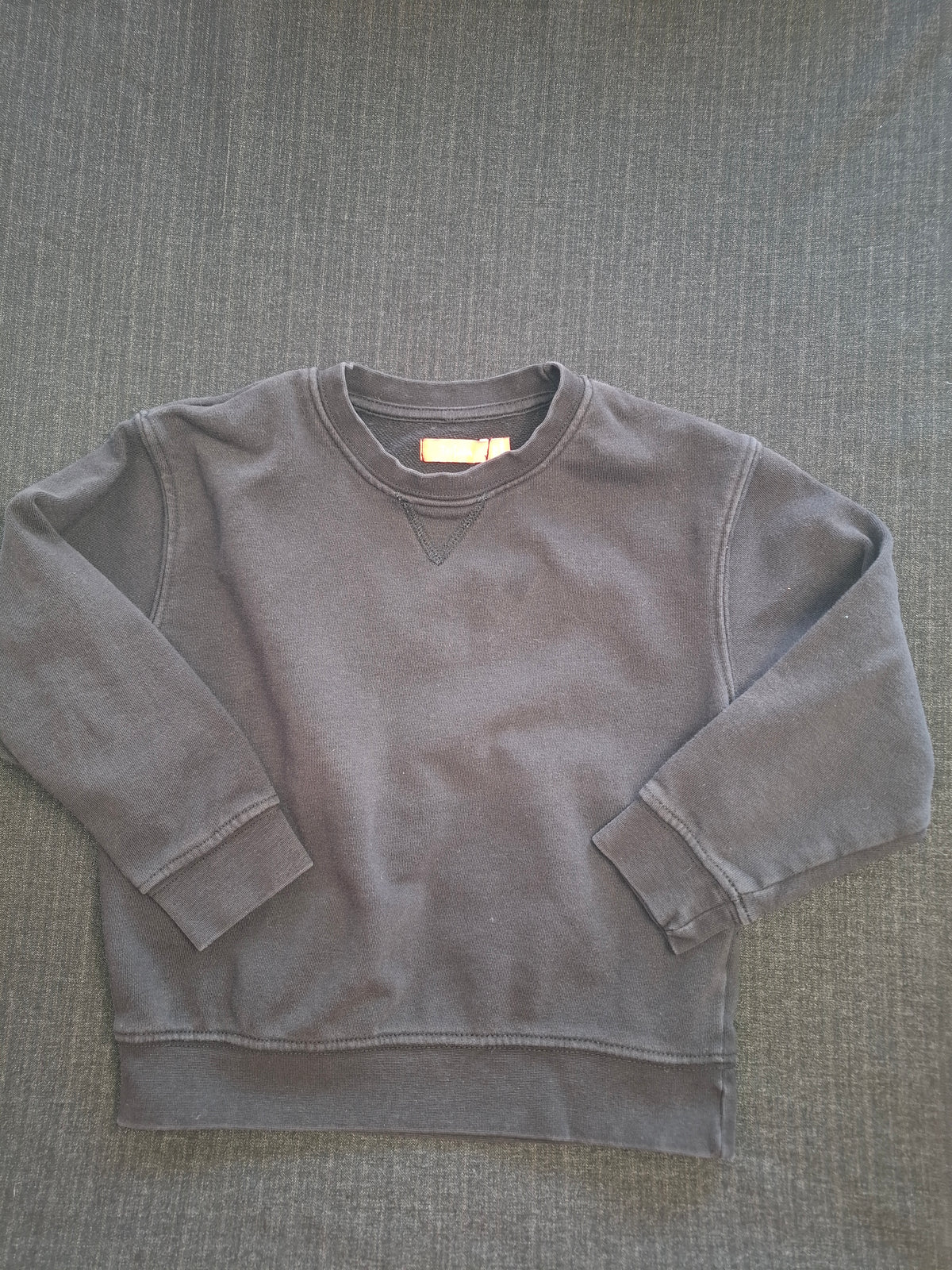 Sweat taille 4ans 104cm tissaia