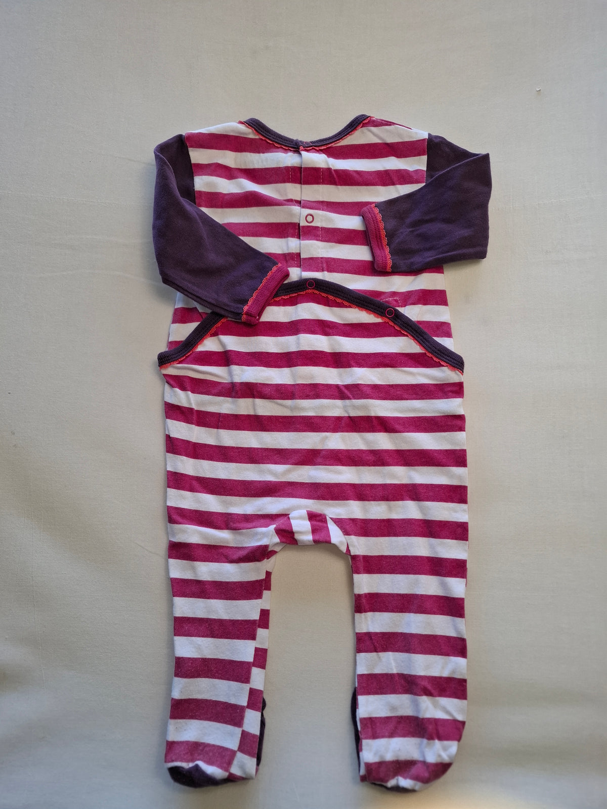 Pyjamas taille 6mois 67cm petit béguin