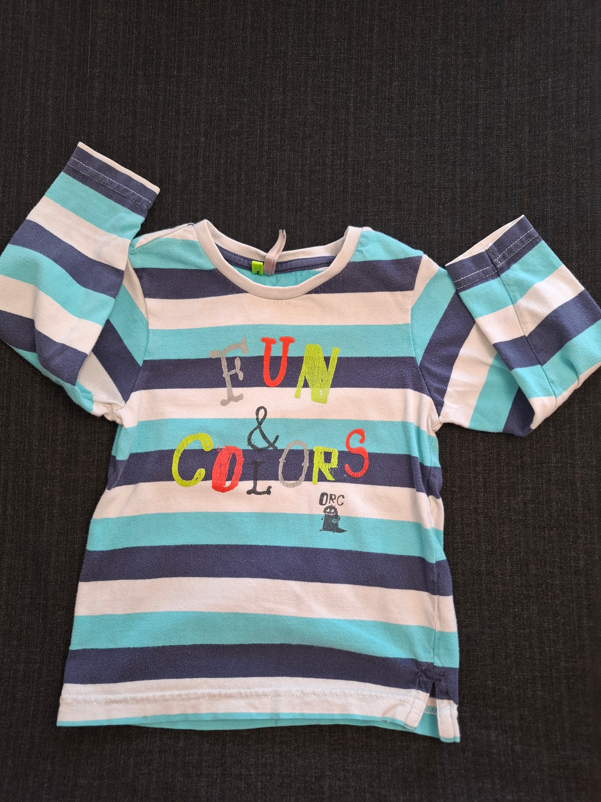 Tee-shirt taille 2ans Orchestra